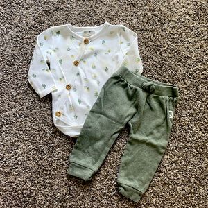 Organic cotton. Matching set.